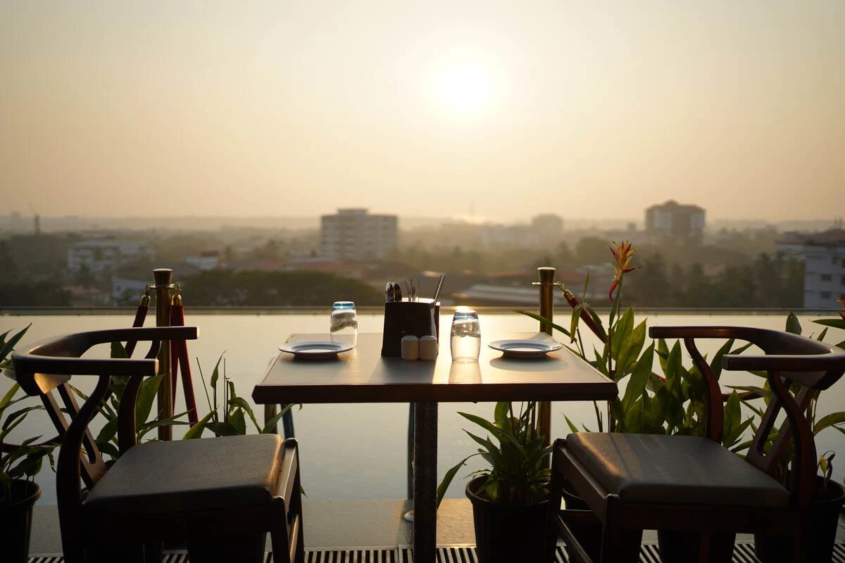 Infinity Pool Side Sky Lounge