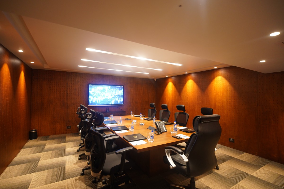 yellow-sapphirgallery1